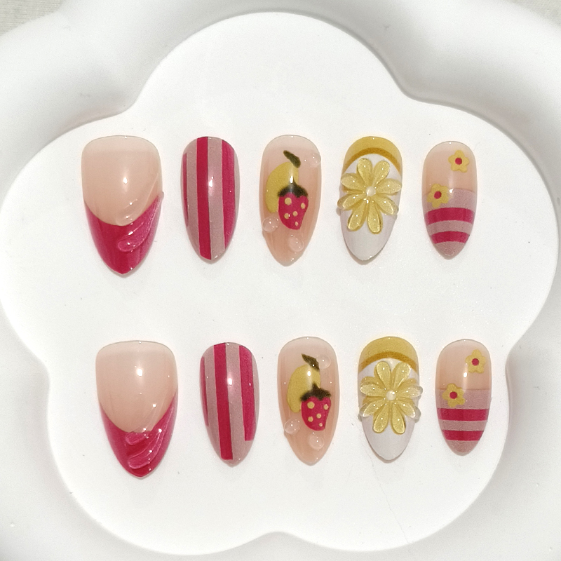 10Pcs Sweet Cute Heart-shaped  - Nail Art Y2K review and price